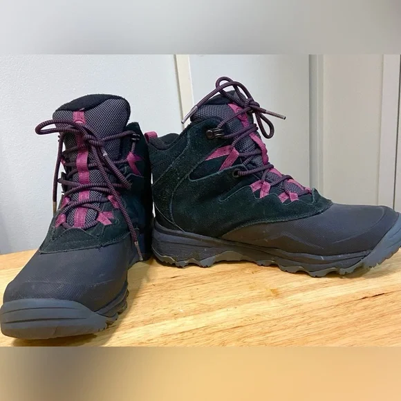 Merrell Snow/Hiking Boots - sz 6.5 - Picture 3 of 5